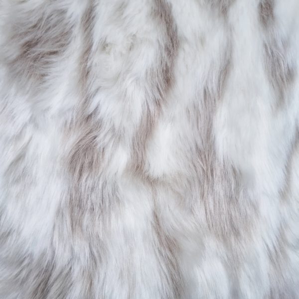 White Lynx Faux Fur Cushion - Image 3